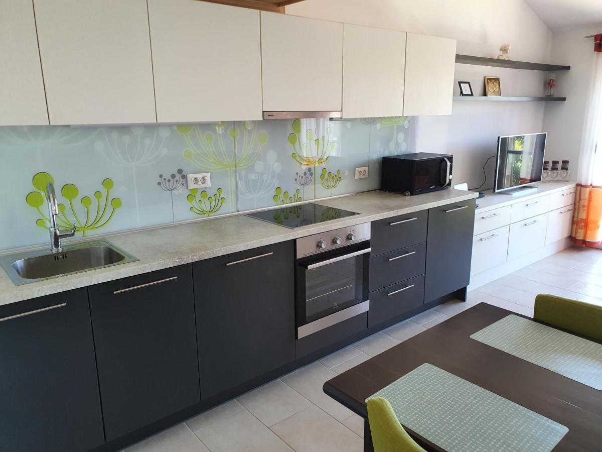 Apartman 21 Umago Esterno foto